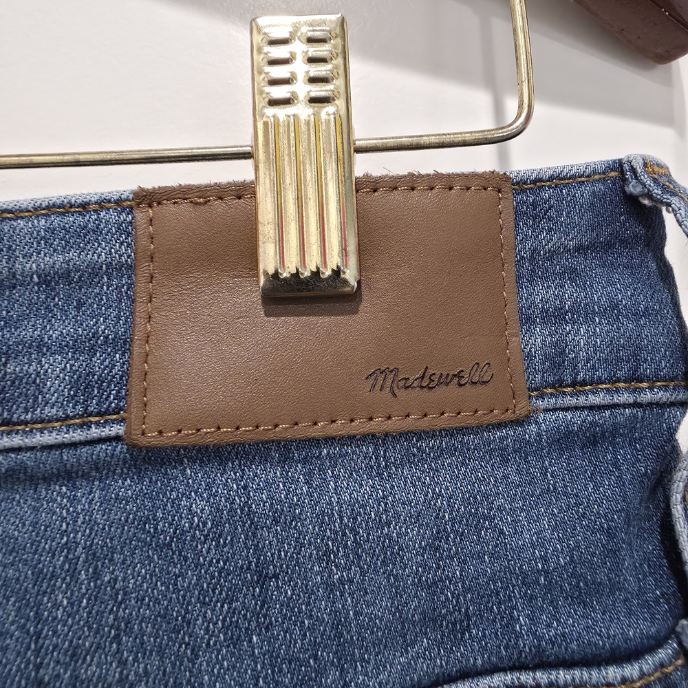 Madewell curvy high-rise skinny crop blue jeans - Picture 4 of 6